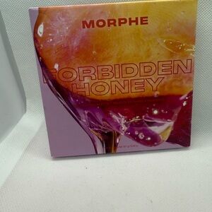 Morphe Forbidden Honey Eyeshadow Collection